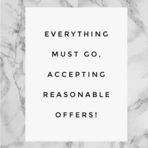 🩷✨ MAKE AN OFFER ✨🩷